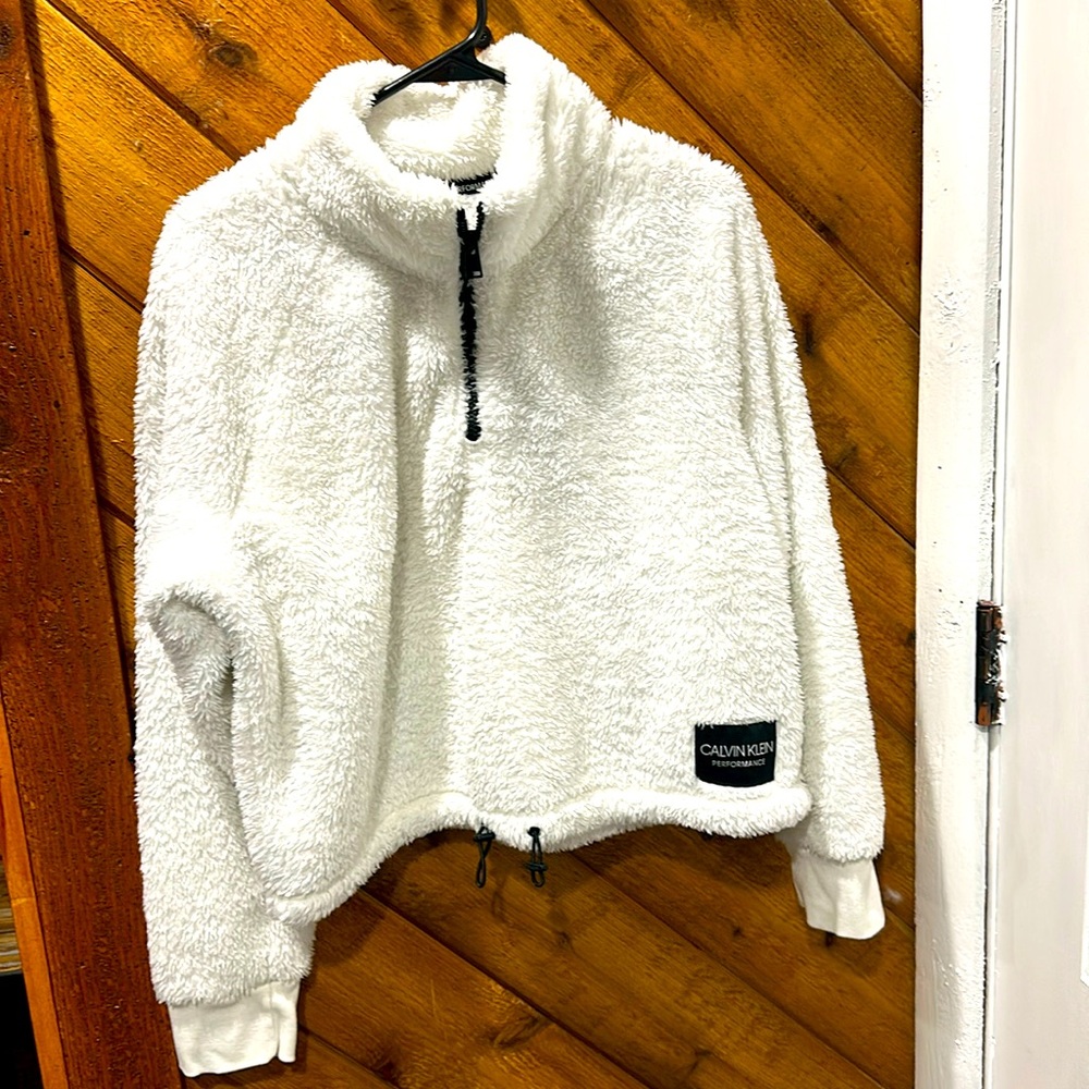Calvin Klein L soft performance pullover.